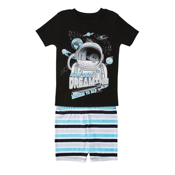 Boys Pajama set bundle of 2 New. Astronaut outer space planets short sleeve 5T 6 - Picture 2 of 5